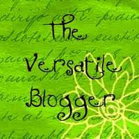 7 things about me because I’m a versatile blogger :)