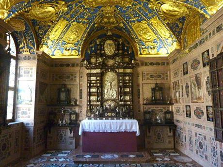 munich residenz ornate chapel
