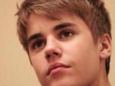 Justin Bieber’s Haircut Cost Maker $100,000