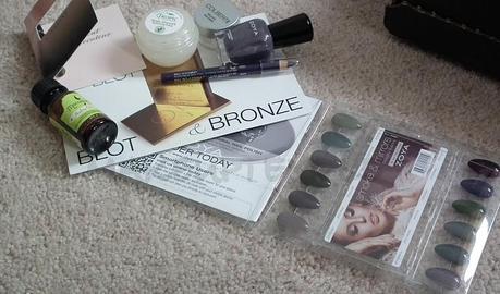 Product Reviews: Boudoir Prive: Boudoir Prive Beauty Box Reviews