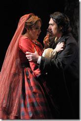 Susanna Phillips and Giuseppe Filianoti in Lucia di Lammermoor (photo credit: Dan Rest)