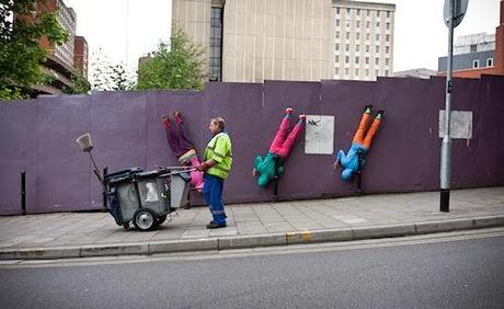 Bodies In Urban Spaces: Human Sculpture In The City