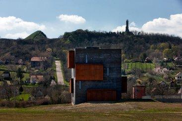 VolcanoCenter by FÖLDES architectes