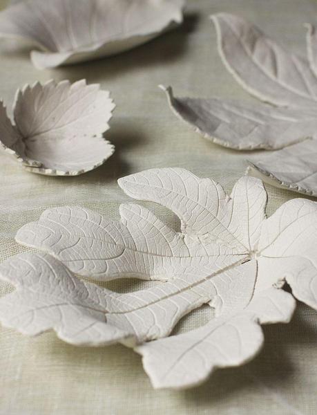 clay leaf bowls