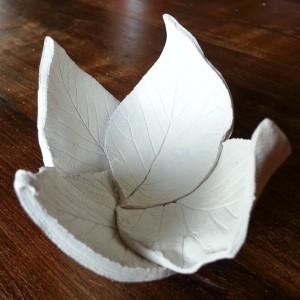 clay leaf bowl