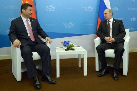 Chinese head of State Xi Jinping with Vladimir Putin.