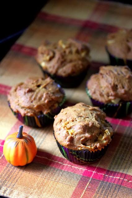 Vegan Pumpkin Apple Muffins