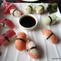 Tuna Salmon Veg Sushi