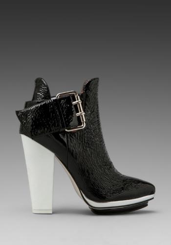 Jeffrey Campbell - Bonita in Black Patent/White
