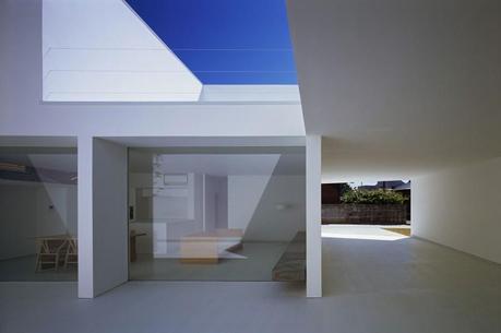 White Cave House by Takuro Yamamoto Architects 9