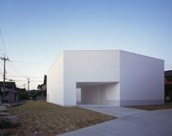 White Cave House by Takuro Yamamoto Architects