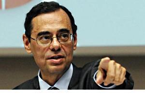 Bank of International Settlements General Manager, Jaime Caruana [courtesy Google Images]