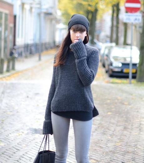 grey knit zara extra long sleeves