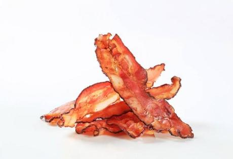 bacon01-650x446