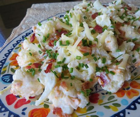 Creamy Loaded Fauxtato Salad