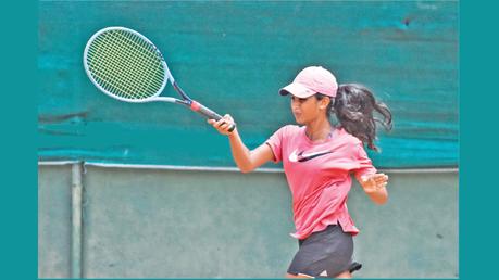 Vinuli Jayasinghe in action