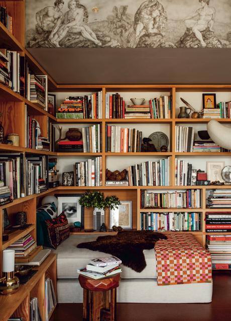 Fine Print: Bibliostyle: How We Live At Home With Books by Nina Freudenberger