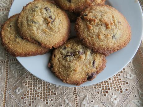 Keto Chocolate Chip Cookies