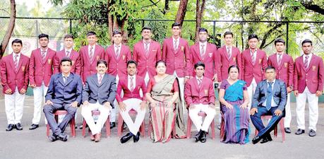 DHARMAPALA COLLEGE TEAM (2020): Front row from left - Waruna Withanakanda (MIC), Nimal Wasala (Vice Principal), Navindu Naveen (Vice Captain), Maheshika Rupasinghe (Principal), Vihanga Gunerathne (Captain), Malani Yatawara (POG), Sanjaya Dewapura (Head Coach). Back row from left - Yasiru Kavinda, Nadeesh Bandara, Jeevan David, Sachintha Chamika, Thisara Wickremasinghe, Kavinda Nishan, Pasindu Wijayalath, Lakshitha Purasinghe, Rashmitha Emantha,Hiran Induwara, Pasindu Theeksshana,Praveen Kumarapperuma.