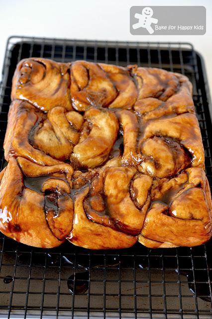Super Soft Sticky Brown Sugar Cinnamon Scrolls - Made with non-excessive amount of sugar! HIGHLY RECOMMENDED!!!