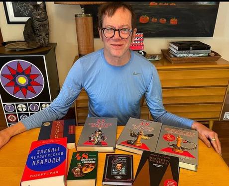 Robert Greene Net Worth 2022– How He Became Best-selling Authors?