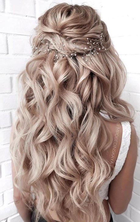 Half Up Half Down Wedding Hairstyles