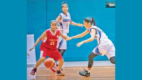 Action at the Girls’ U-20 ‘A’ Division match