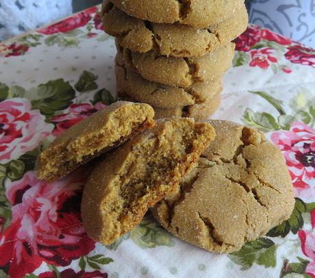 Nanny's Molasses Cookies