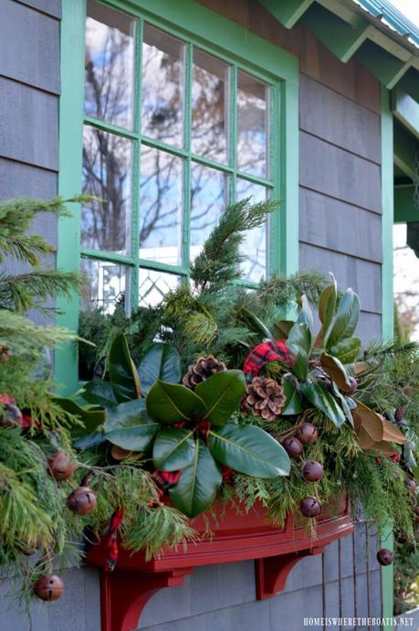 window box ideas for christmas