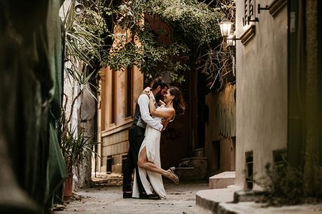 tropical-themed-wedding-athens-summer-vibes-sunflowers_27