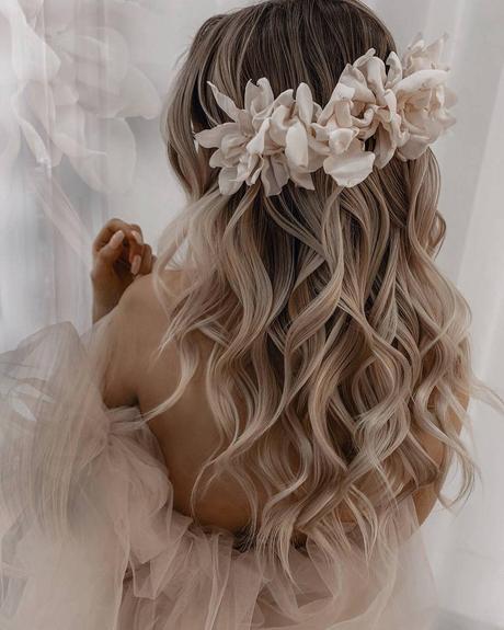 spring wedding hairstyles half up with flower vine elstile