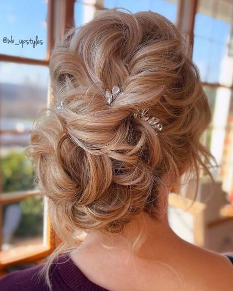 spring wedding hairstyles airy updo wb_upstyles