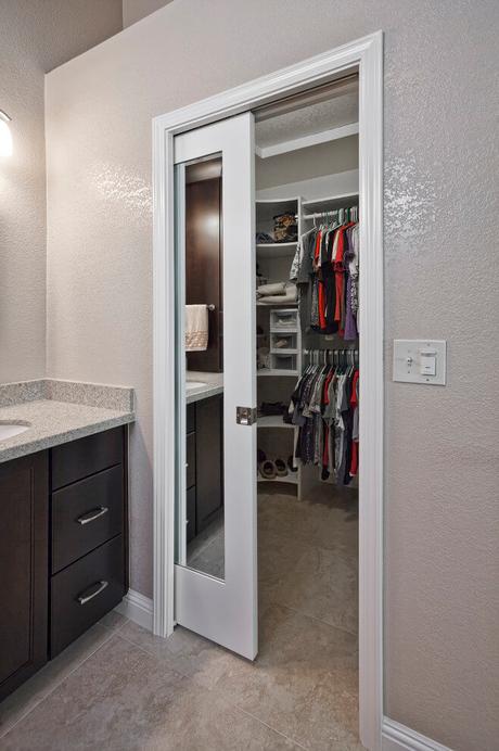 closet door ideas