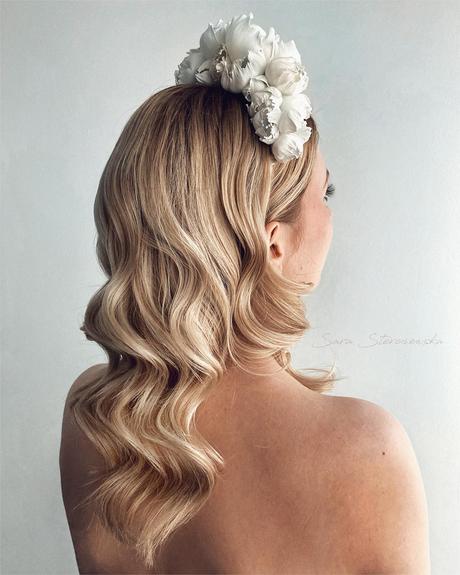 beach wedding hairstyles wavy wet with flower crown sarasterczewska.hairstylist