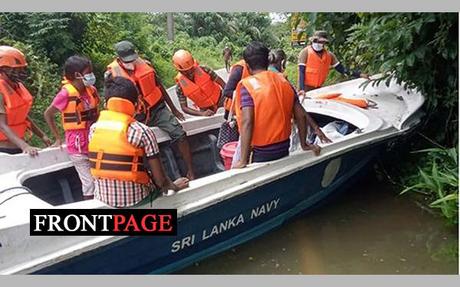 Navy flood relief teams deployed in several areas