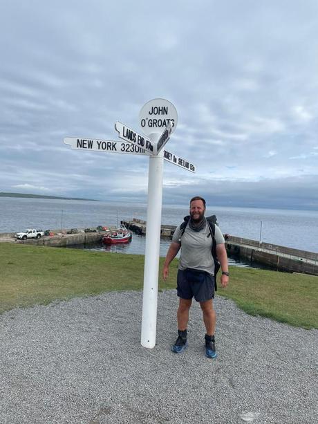 What is the difference between LeJog & the End to End Trail?