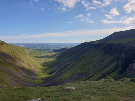 What is the difference between LeJog & the End to End Trail?