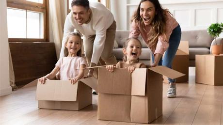 How to manage kids when moving to another state?