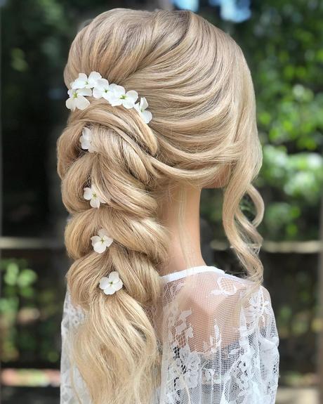 diy wedding hairstyles braid with flowers reneemarieacademy