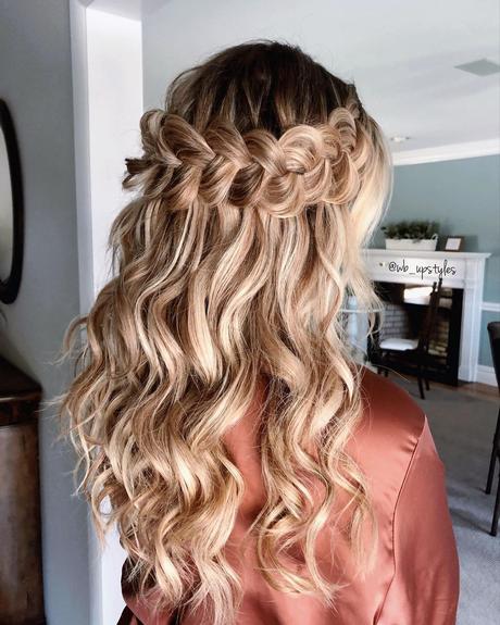 diy wedding hairstyles curly half up with braid wb_upstyles