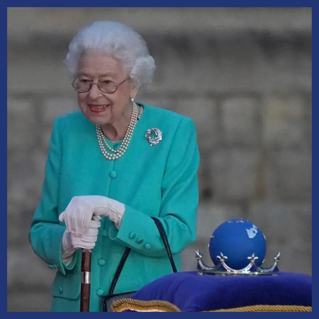 Queen Elizabeth II Jubilee Jewelry