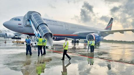 The Russia-based carrier Aeroflot flight which was grounded in Colombo on a Court order left the Bandaranaike International Airport (BIA) yesterday afternoon after the court lifted its injunction order. The flight left the BIA at 6.11 p.m with a crew of five. There were no passengers on the flight.  Picure by T. K. G. Kapila, Katunayake Corr.