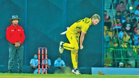 Kane Richardson who took his best T 20 bowling figures of 4 for 30 in action. (Pix courtesy SLC) 