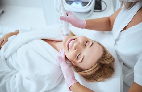 Microneedling on a Budget: 8 Best Money-Saving Tips