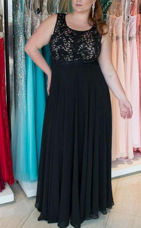 Tips for Buying Plus Size Prom Dresses