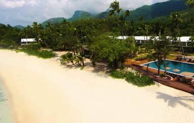 Exterior view of Avani Seychelles Barbarons Resort & Spa Hotel in Mahe, Seychellen