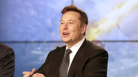 First_Elon_Musk_speech_to_Twitter_staff_since_$44_billion_offer