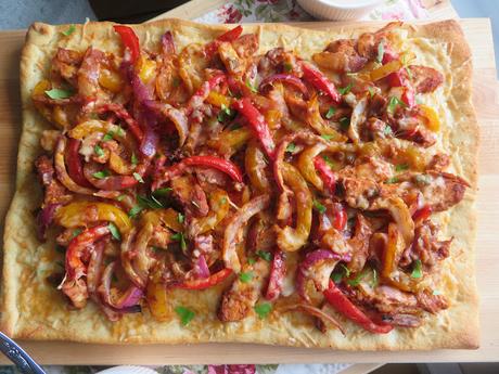 Chicken Fajitas Pizza