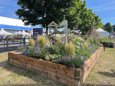 A sunny day at Gardeners World Live 2022
