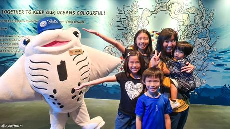 Ocean Fest 2022 at S.E.A. Aquarium - A Colourless Ocean